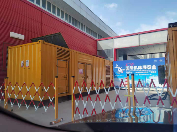 正定发电车出租-发电机无电压或电压太低怎么办?