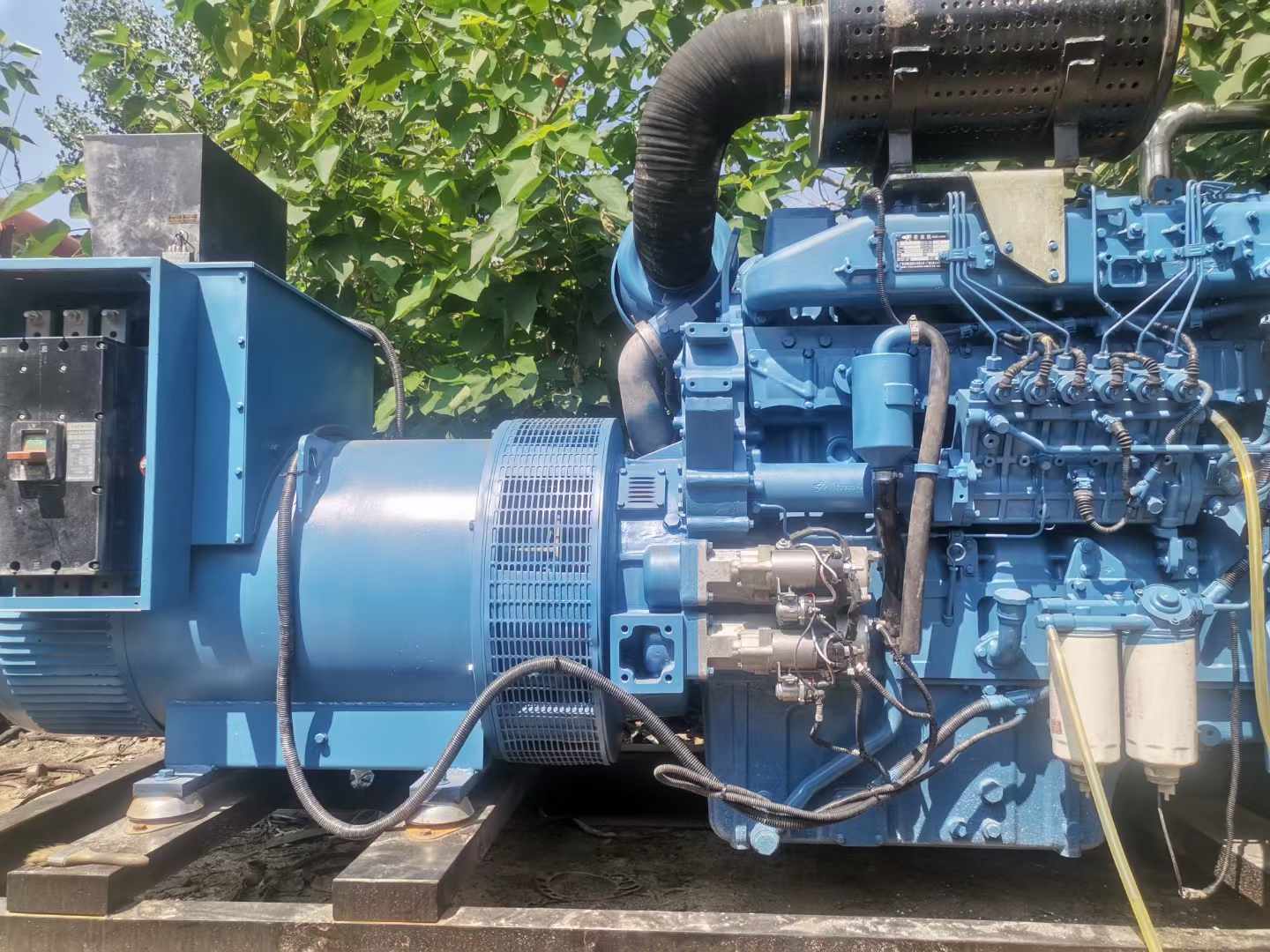 正定详细说明降低 800kW 柴油发电机输出电流波动的方法