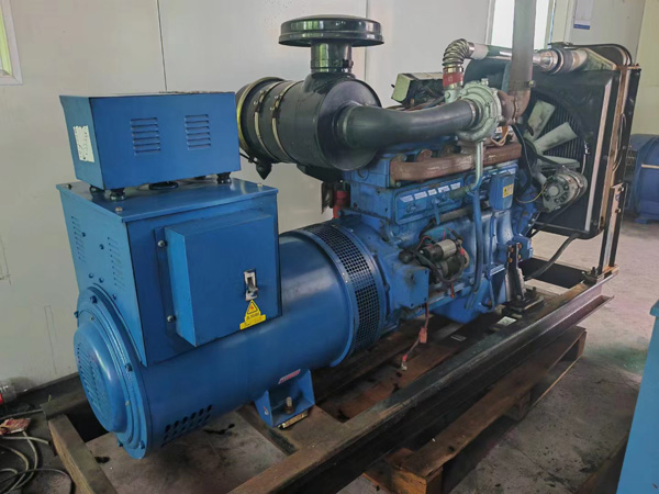 正定100kW柴油发电机组使用多级机油有哪些优缺点？